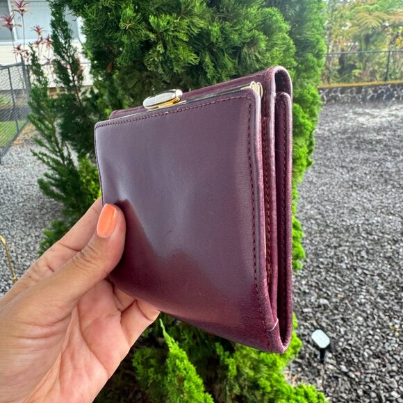 Vintage Christian Dior Bordeaux Red Leather Wallet - Picture 4 of 11